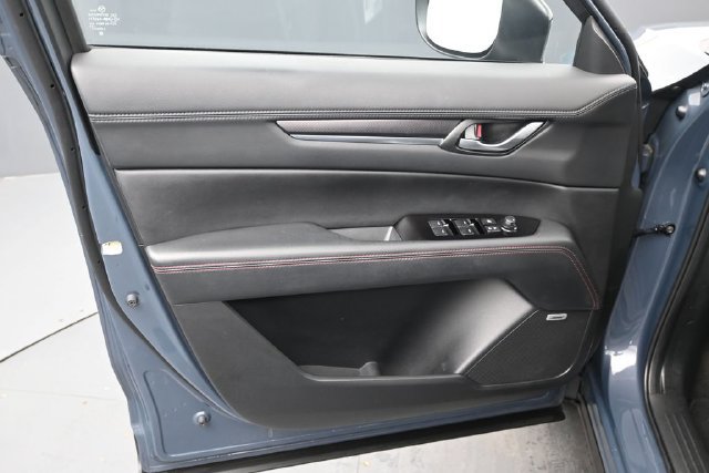 Used 2024 MAZDA CX-5 Carbon Edition AWD/4WD image 12