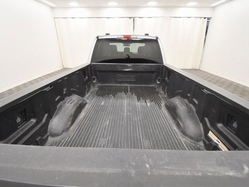 Used 2023 Ford F250 XLT image 7