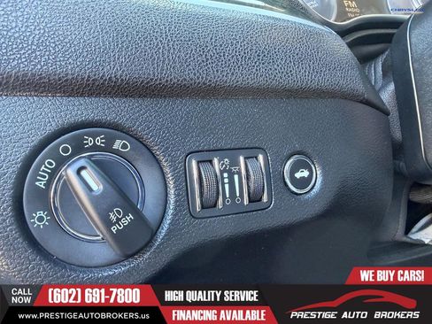 Used 2016 Chrysler 300 C w/ Safetytec Plus Group RWD image 32