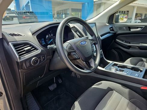 Used 2023 Ford Edge SE AWD/4WD image 14