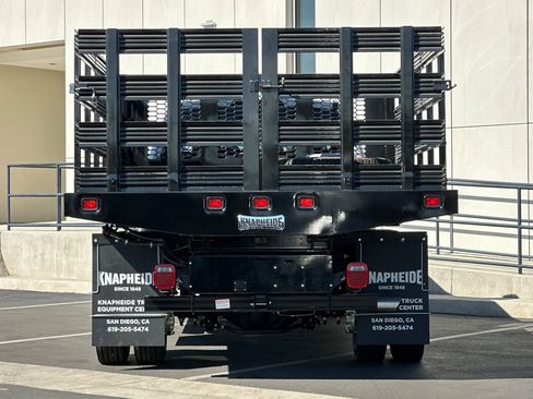 Used 2024 Ford F450 XL w/ XL Chrome Package image 4