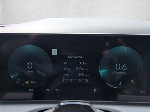 New 2026 Hyundai Tucson Limited FWD image 11