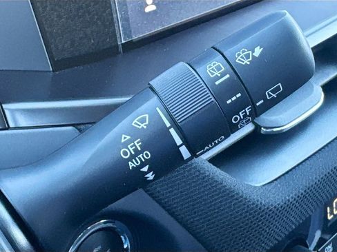 New 2026 Subaru Outback Limited image 13