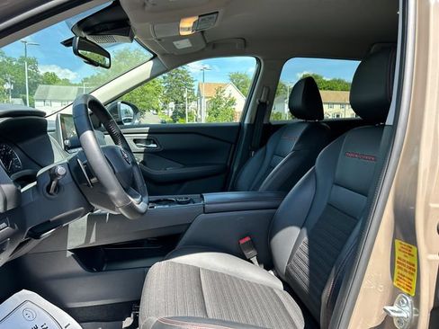 Certified 2025 Nissan Rogue SV w/ Rock Creek Premium Package AWD/4WD image 10