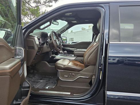 Used 2023 Ford F150 King Ranch w/ Equipment Group 601A High AWD/4WD image 17
