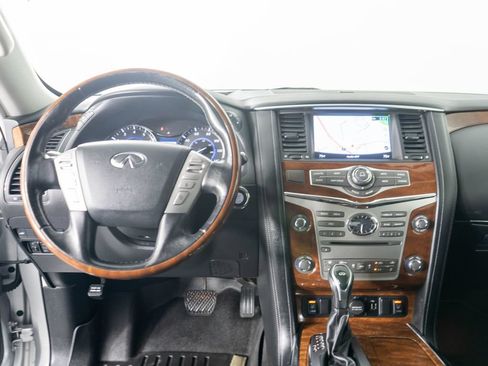 Used 2019 INFINITI QX80 Luxe w/ Proassist Package AWD/4WD image 12