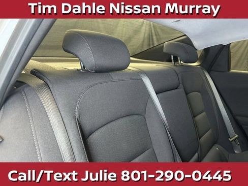 Used 2024 Chevrolet Malibu LT FWD image 19