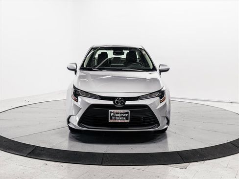 Certified 2023 Toyota Corolla LE image 2