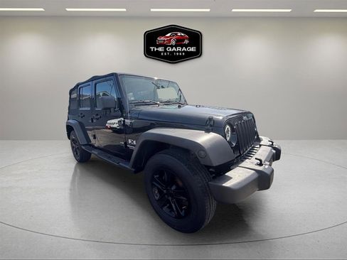 Used 2009 Jeep Wrangler Unlimited X w/ PWR Convenience Group image 8