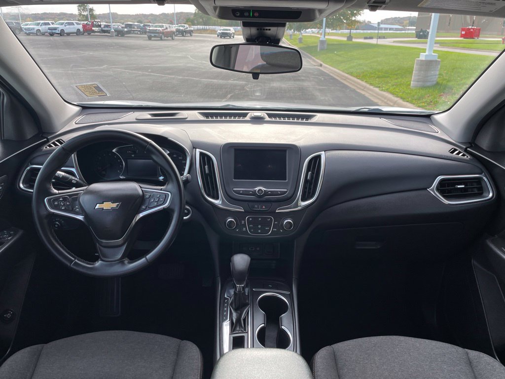 Used 2024 Chevrolet Equinox LT AWD/4WD image 24