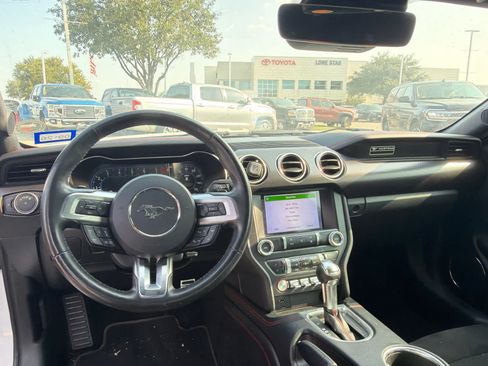 Used 2019 Ford Mustang GT Premium w/ Equipment Group 401A RWD image 6