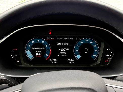 Used 2025 Audi Q3 2.0T Premium AWD/4WD image 25