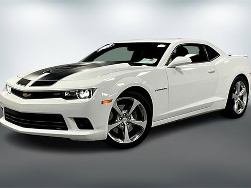Used 2014 Chevrolet Camaro SS w/ RS Package image 3