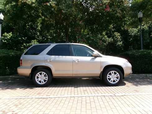 Used 2005 Acura MDX Touring AWD/4WD image 4