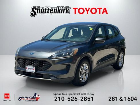 Used 2020 Ford Escape S FWD image 1