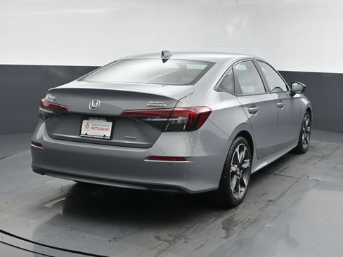 Used 2025 Honda Civic Sport image 19