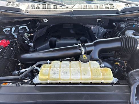 Used 2020 Ford F150 Platinum w/ Equipment Group 701A Luxury image 32