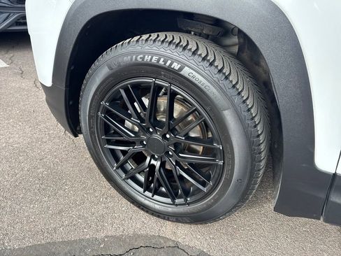 Used 2019 GMC Terrain SLT w/ Preferred Package image 22