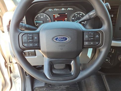 New 2026 Ford F550 4x4 Crew Cab Super Duty image 14