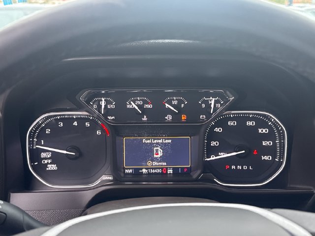 Used 2021 GMC Sierra 1500 SLT w/ SLT Premium Plus Package AWD/4WD image 17