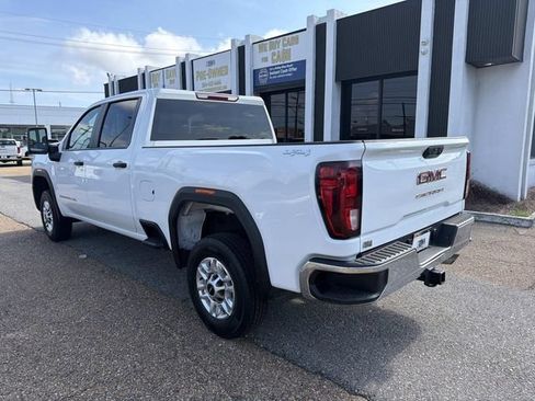 Used 2025 GMC Sierra 2500 Pro w/ Convenience Package AWD/4WD image 9