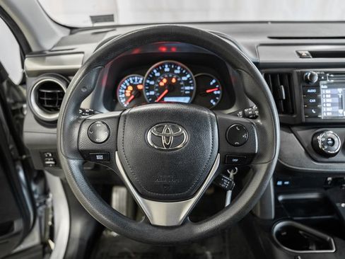 Used 2016 Toyota RAV4 LE AWD/4WD image 25