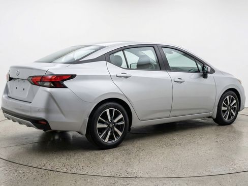 Used 2025 Nissan Versa SV FWD image 9