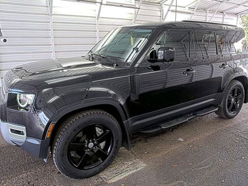 Used 2025 Land Rover Defender 110 S image 5