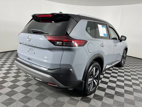 Used 2021 Nissan Rogue SL w/ Premium Package FWD image 11