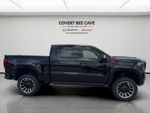 New 2025 GMC Sierra 1500 AT4 w/ AT4 Premium Package image 25