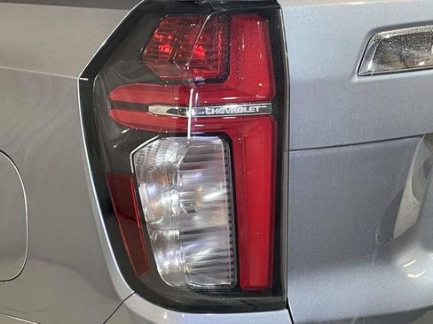 Used 2023 Chevrolet Tahoe LS AWD/4WD image 12