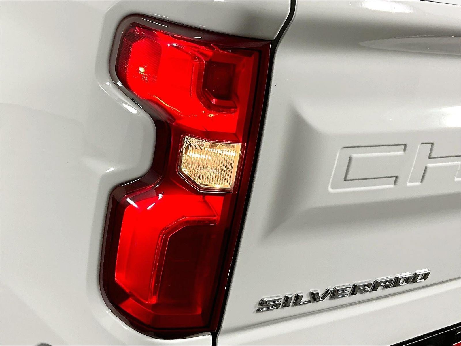 Used 2026 Chevrolet Silverado 1500 RST AWD/4WD image 24