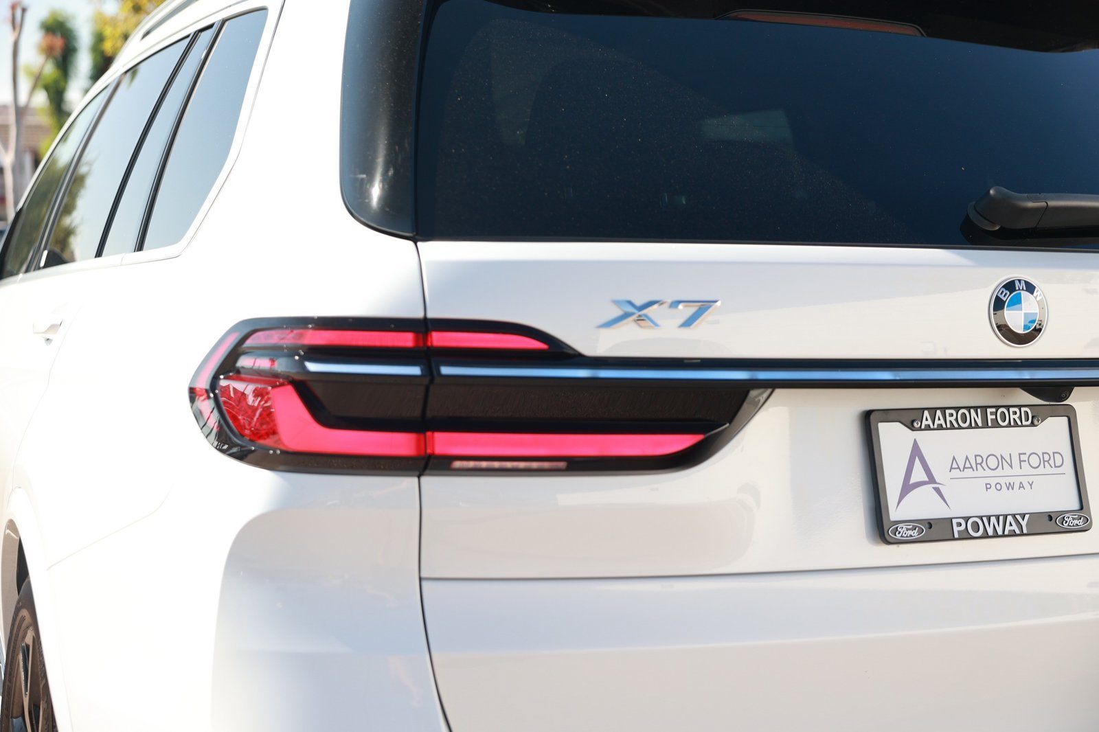 Used 2026 BMW X7 xDrive40i AWD/4WD image 16
