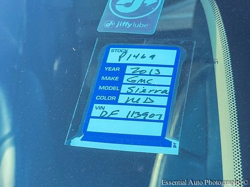 Used 2013 GMC Sierra 2500 Denali w/ Suspension Package, Off-Road image 38