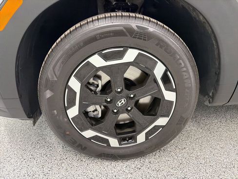 Used 2026 Hyundai Santa Fe SEL image 9