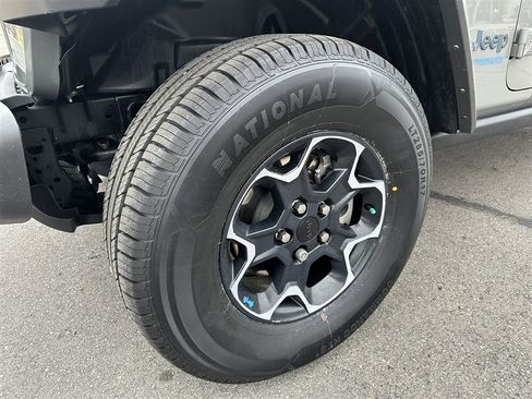 Used 2022 Jeep Wrangler Unlimited Rubicon 4xe w/ Cold Weather Group image 32