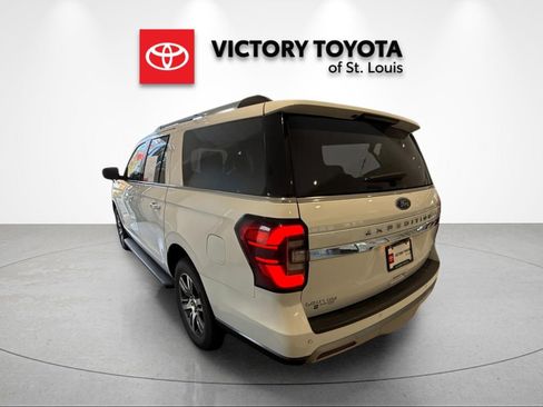 Used 2024 Ford Expedition Max Limited AWD/4WD image 5