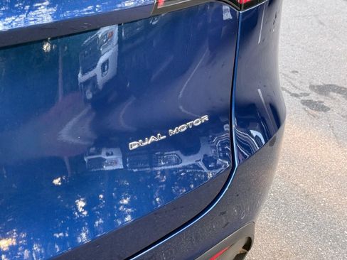 Used 2021 Tesla Model Y Long Range AWD/4WD image 10