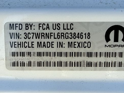 Used 2024 RAM 5500 Tradesman w/ Chrome Appearance Group image 31