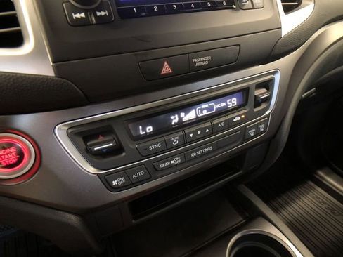 Used 2020 Honda Passport Sport image 38