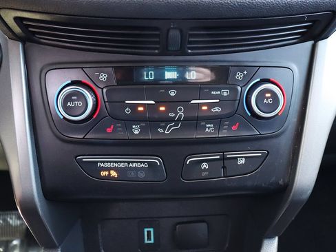 Used 2019 Ford Escape SEL FWD image 46