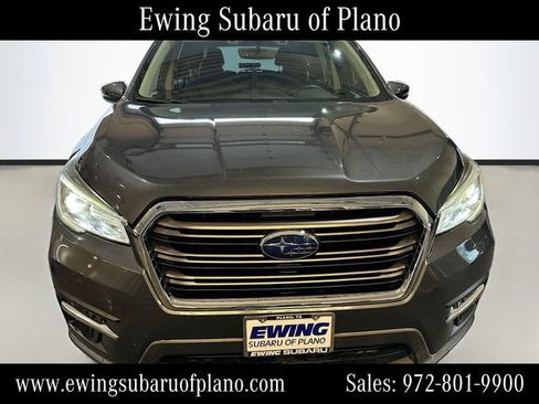 Used 2019 Subaru Ascent Limited w/ Popular Package #3 AWD/4WD image 2