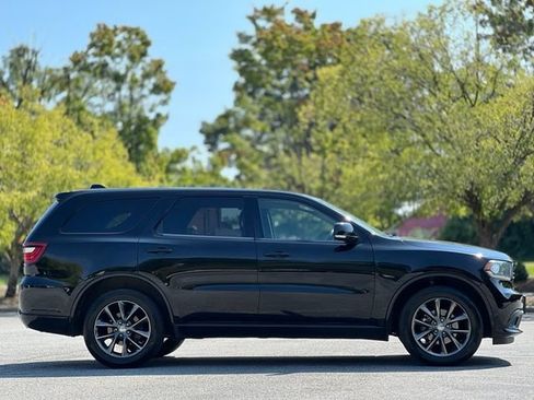 Used 2017 Dodge Durango GT w/ Nav & Power Liftgate Group AWD/4WD image 4