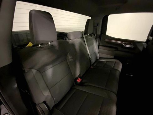 Used 2023 Chevrolet Silverado 1500 LT AWD/4WD image 23