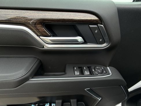 New 2026 GMC Sierra 1500 Elevation AWD/4WD image 15
