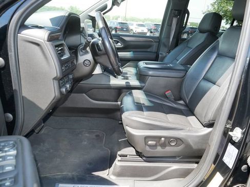 Used 2021 Chevrolet Tahoe Z71 w/ Z71 Signature Package AWD/4WD image 13