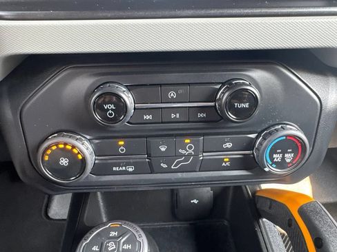 Used 2022 Ford Bronco Badlands AWD/4WD image 24
