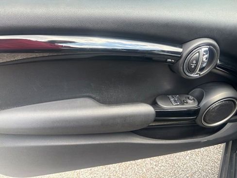 Used 2014 MINI Cooper S FWD image 19