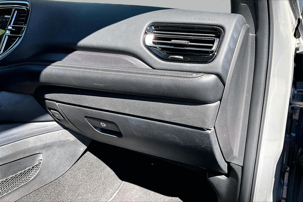 Used 2023 Dodge Durango SXT RWD image 26