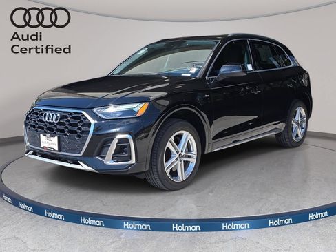 Used 2024 Audi Q5 e Premium w/ Convenience Package AWD/4WD image 1